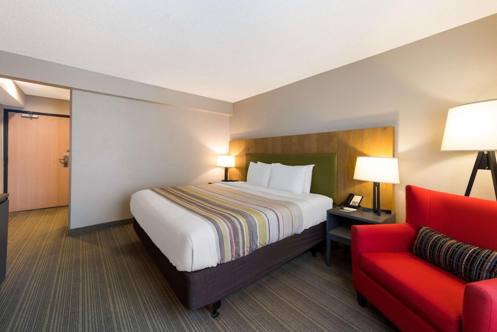 Country Inn & Suites By Radisson, Wichita East, Ks Экстерьер фото