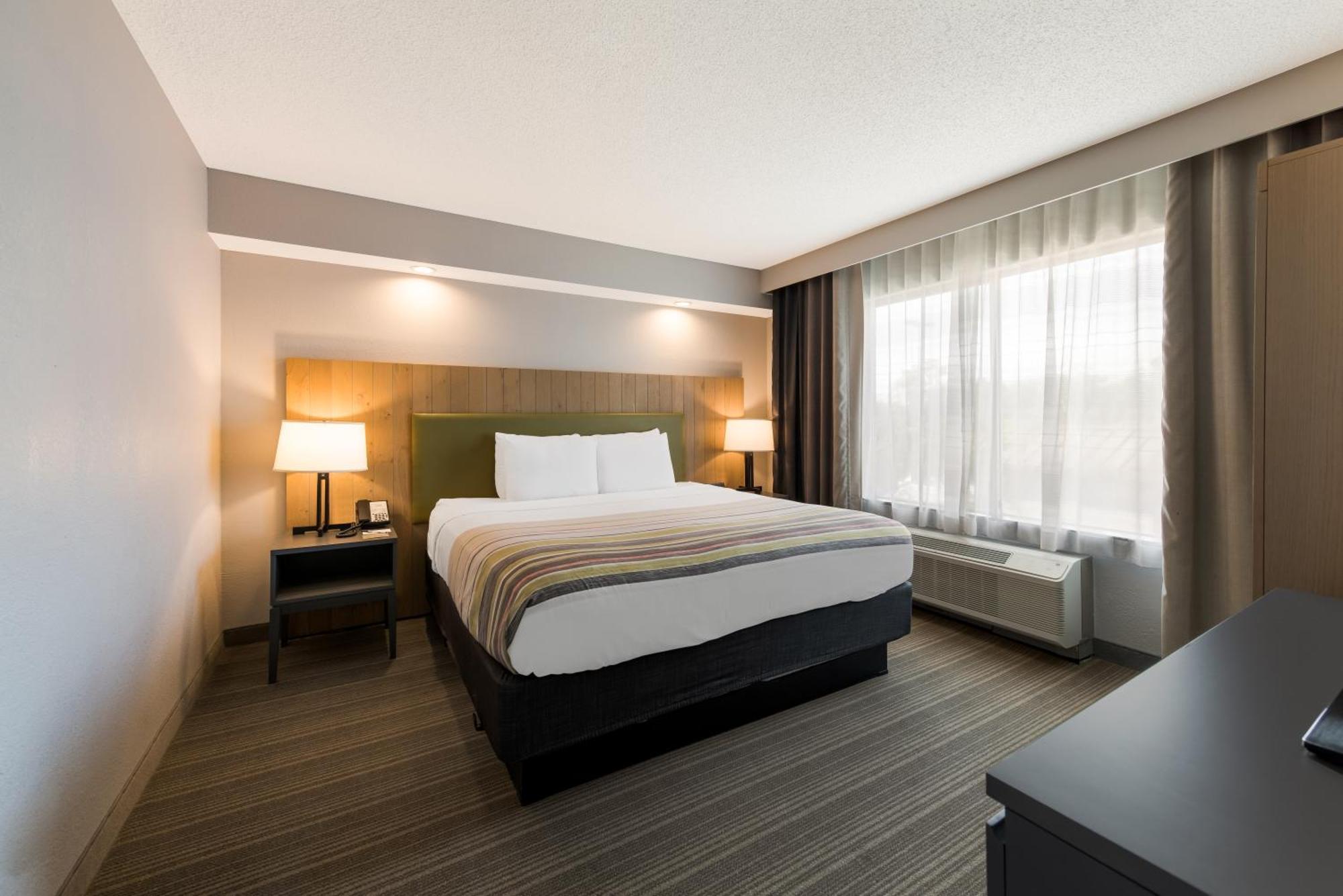 Country Inn & Suites By Radisson, Wichita East, Ks Экстерьер фото